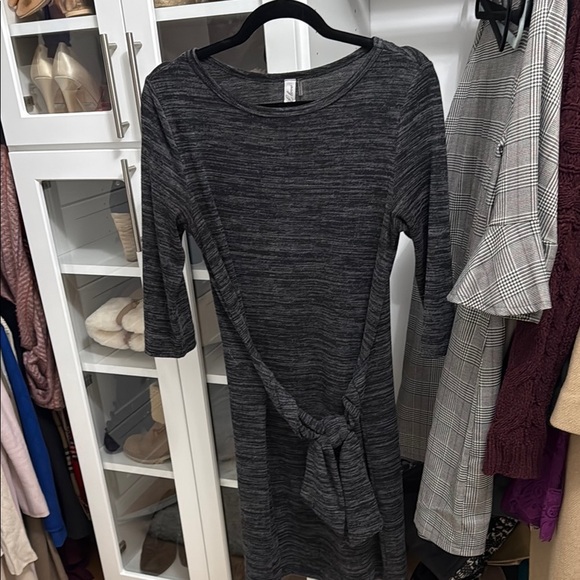 L Love Elegant Charcoal Long Sleeve Dress - Picture 2 of 4
